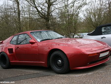 Porsche 944 by Strosek