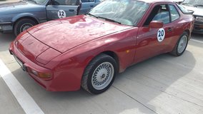 Porsche 944