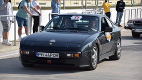 Porsche 944