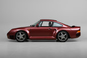 Porsche 959 cu 13.119 kilometri la bord