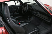 Porsche 959 cu 13.119 kilometri la bord
