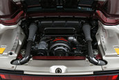 Porsche 959 cu 13.119 kilometri la bord