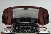 Porsche 959 cu 13.119 kilometri la bord
