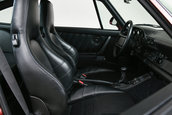 Porsche 959 cu 13.119 kilometri la bord