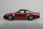 Porsche 959 cu 13.119 kilometri la bord