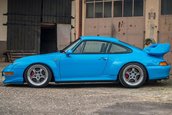 Porsche 993 GT2 vandut