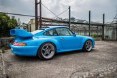 Porsche 993 GT2 vandut