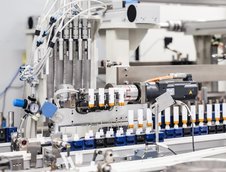 Porsche a cumparat de la Varta o companie care produce baterii cilindrice de inalta performanta
