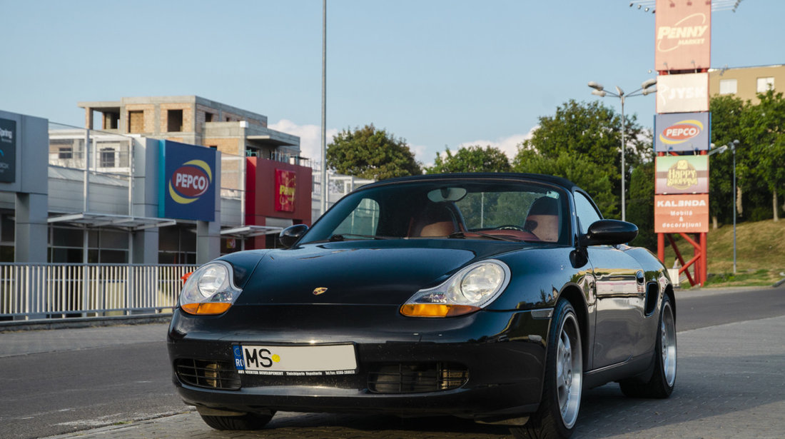 Porsche Boxster 2.7 flat-6 2002