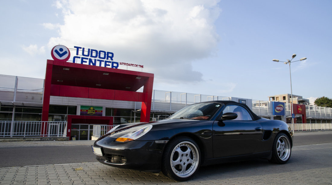 Porsche Boxster 2.7 flat-6 2002