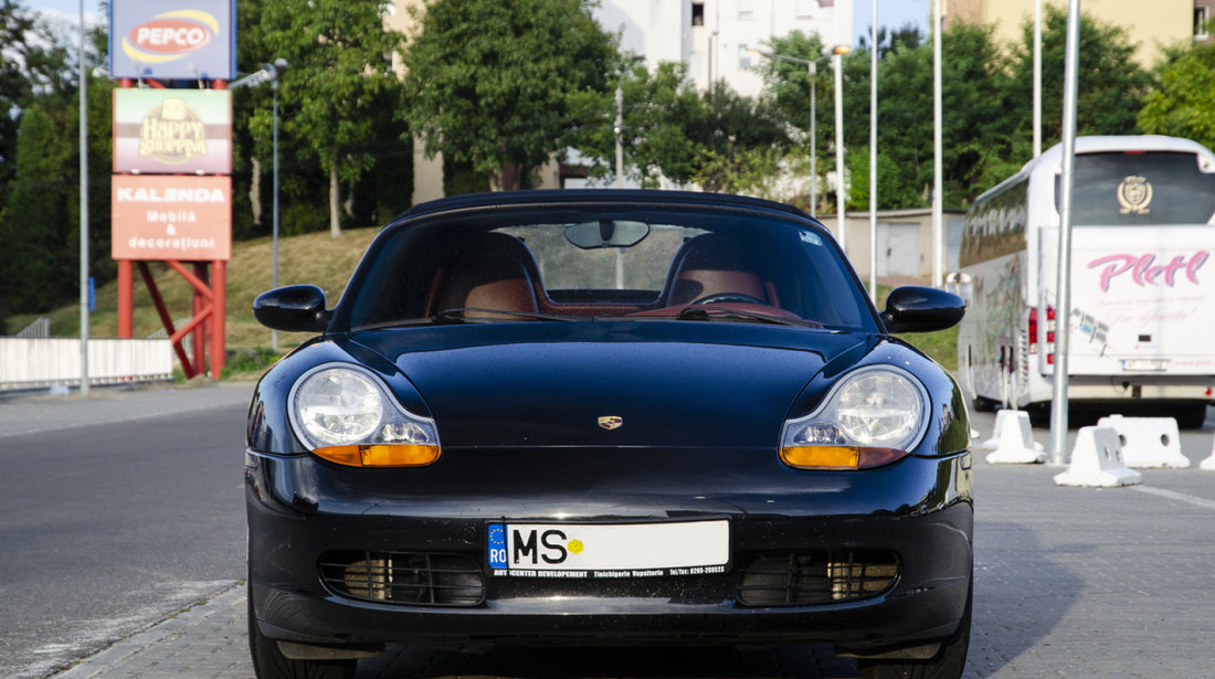 Porsche Boxster 2.7 flat-6 2002