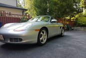 Porsche Boxster la 5.800 de dolari