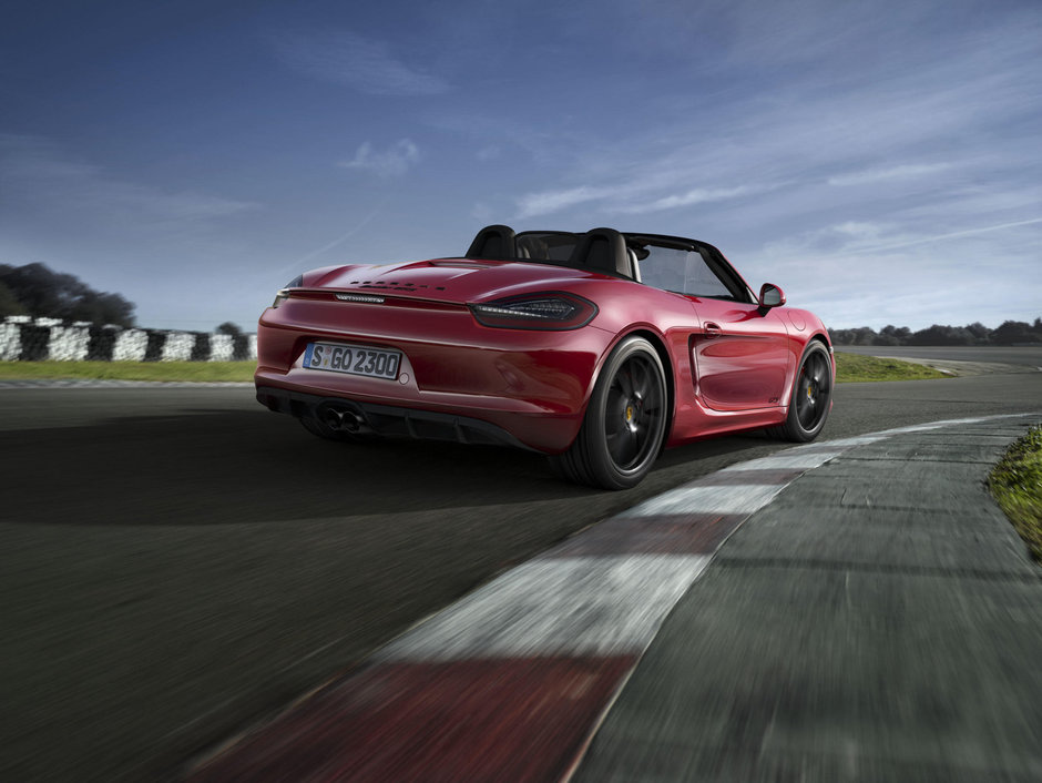 Porsche Boxster si Cayman GTS