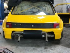 Porsche Boxster transformat in Peugeot 205