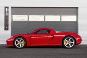 Porsche Carrera GT cu 1.240 de kilometri la bord