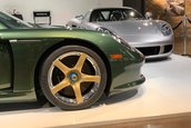Porsche Carrera GT in Oak Green Metallic