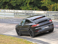 Porsche Cayenne Coupe la Nurburgring