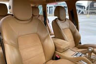 Porsche Cayenne GTS cu transmisie manuala