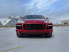 Porsche Cayenne GTS cu transmisie manuala