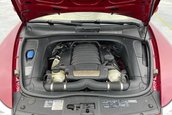 Porsche Cayenne GTS cu transmisie manuala