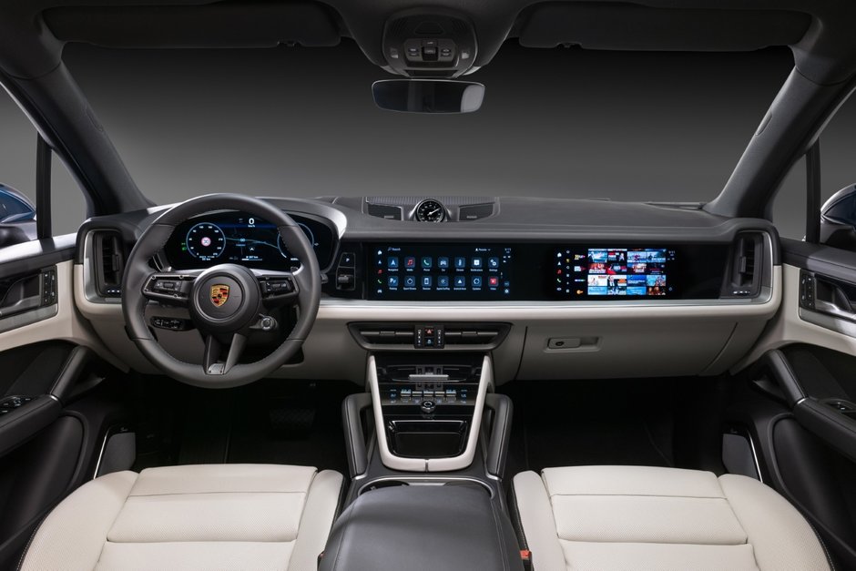 Porsche Cayenne - Interior