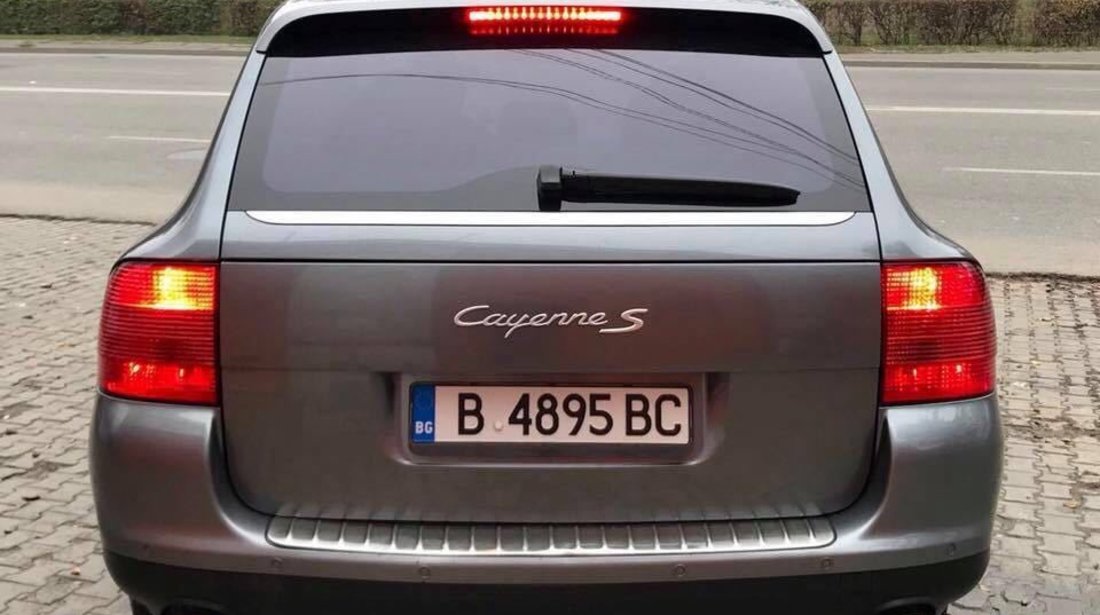 Porsche Cayenne S 4.5i 2004