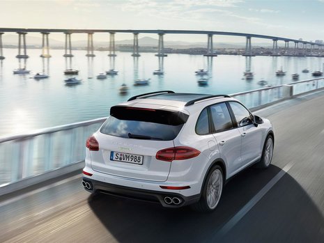 Porsche Cayenne S E-Hybrid