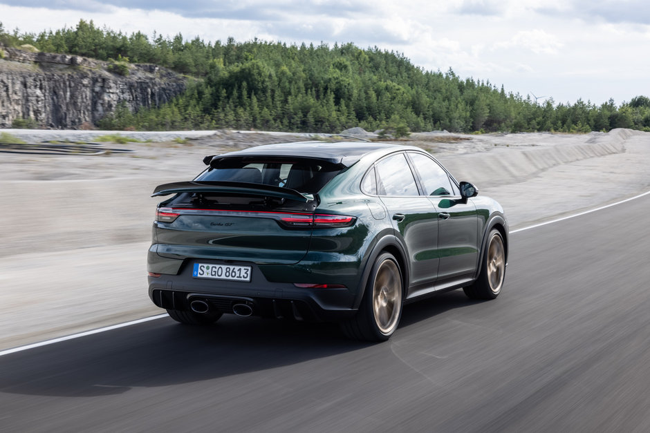 Porsche Cayenne Turbo GT - Galerie foto