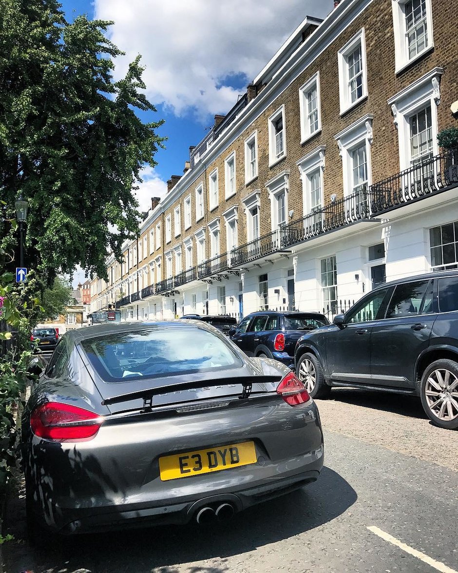 Porsche Cayman la 20 de lire sterline