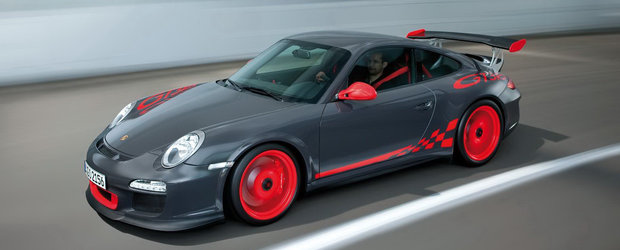 Porsche cheama in service toate modelele 911 cu prindere centrala la roti, vandute in Statele Unite