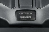 Porsche Macan Turbo cu pachetul Performance