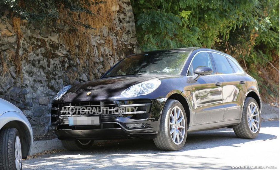 Porsche Macan Turbo - Poze Spion