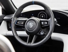 Porsche Mission E Cross Turismo