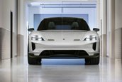 Porsche Mission E Cross Turismo