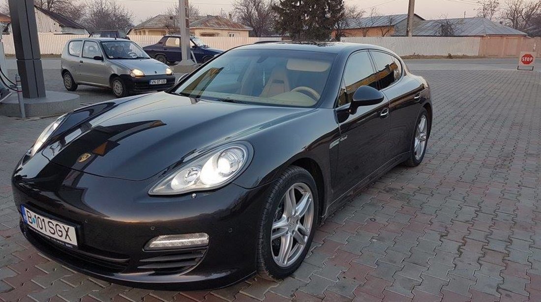 Porsche Panamera 3.0 D 2012