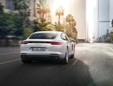 Porsche Panamera 4 E-Hybrid