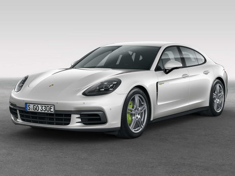 Porsche Panamera 4 E-Hybrid