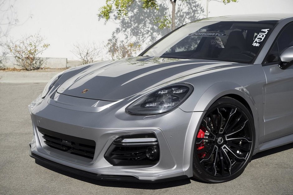 Porsche Panamera cu bodykit TechArt GT