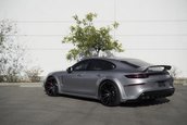 Porsche Panamera cu bodykit TechArt GT