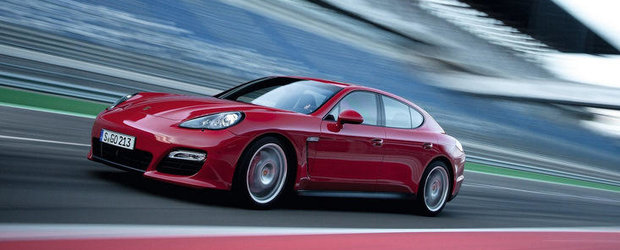 Porsche Panamera GTS ia cu asalt circuitul