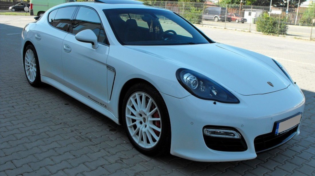 Porsche Panamera i 2013