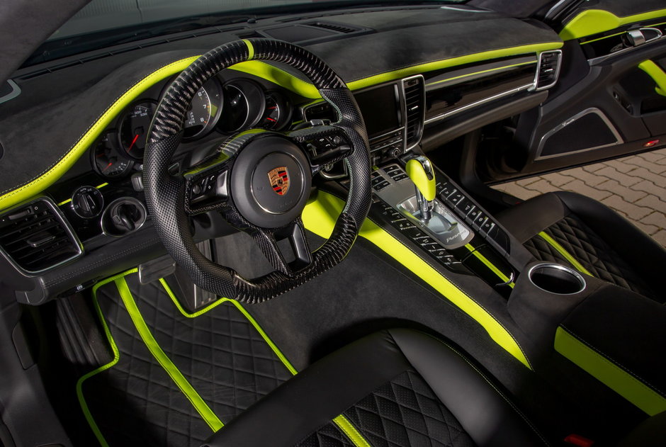 Porsche Panamera S cu interior PS-Sattlerei