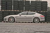 Porsche Panamera Turbo by Mcchip