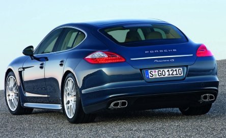 Porsche prezinta primele fotografii ale modelului Panamera Gran Turismo