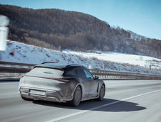 Porsche Taycan Cross Turismo - Noi poze