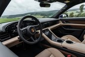 Porsche Taycan Turbo si Turbo S