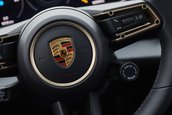 Porsche Taycan Turbo si Turbo S