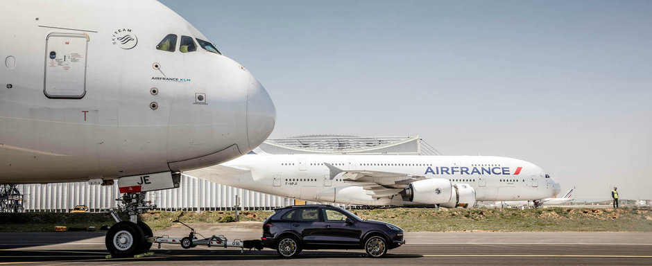 Porsche-ul care a tractat un Airbus A380 si a fost condus inapoi la Londra Porsche-ul care a tractat un Airbus A380 si a fost condus inapoi la Londra