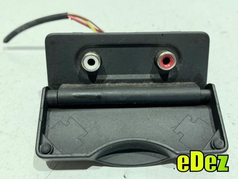 port auxiliar aux Renault Megane 3 (2008-2012) 280230001R