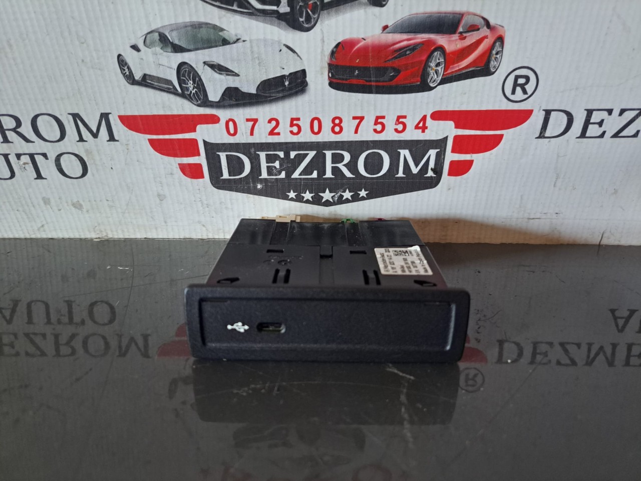 Port USB C A1678201402 Mercedes Benz GLE (W167) 3.0 d 4-matic 272 cai